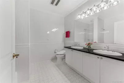 1 Scarsdale Road #321, Tuckahoe, NY 10707 - Photo 17