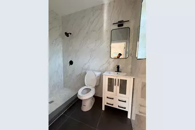 118-11 E Lakeview Blvd, Queens Village, NY 11434 - Photo 11