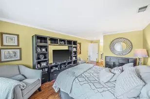 704 Fenway Rd, Saint James, NY 11780 - Photo 15