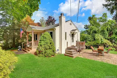 130 Hawthorne Road, Rocky Point, NY 11778 - Photo 11