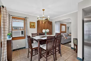 11 White St, Valley Stream, NY 11580 - Photo 15