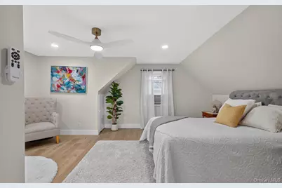 11 White Street, Valley Stream, NY 11580 - Photo 27