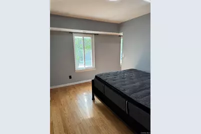18 Redwood Court #18, Coram, NY 11727 - Photo 9