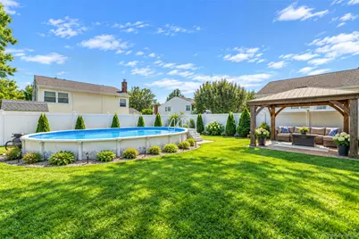 240 N Virginia Avenue, Massapequa, NY 11758 - Photo 23