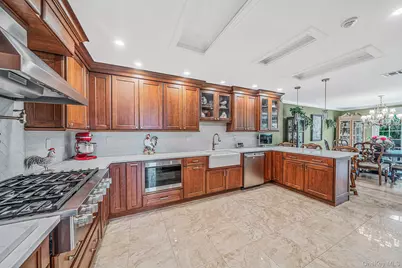 112 Erin Lane, East Setauket, NY 11733 - Photo 11