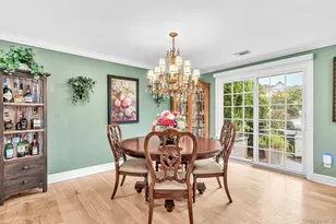 112 Erin Ln, East Setauket, NY 11733 - Photo 9