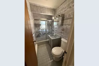 675 Pelham Road #D-14, New Rochelle, NY 10805 - Photo 5