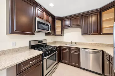 106 Weatherby Lane, Central Islip, NY 11722 - Photo 5