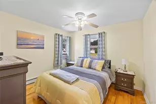 148 Birs Ave, Lindenhurst, NY 11757 - Photo 21