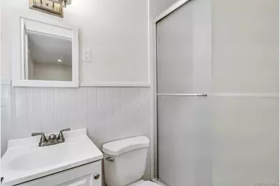7 Anchorage Road #2, Port Washington, NY 11050 - Photo 13