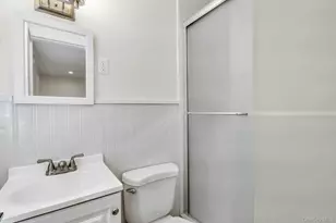 7 Anchorage Rd, Port Washington, NY 11050 - Photo 13