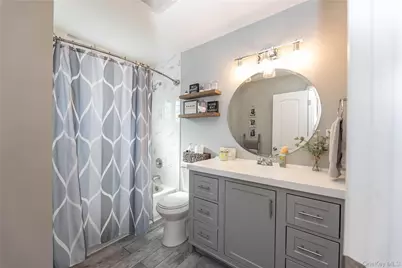 5 Norwalk Lane, Selden, NY 11784 - Photo 9