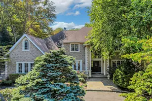 35 Senator Levy Dr, Suffern, NY 10901 - Photo 3