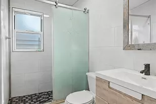 140-04 Quince Ave, Flushing, NY 11355 - Photo 7
