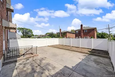 14004 Quince Avenue, Flushing, NY 11355 - Photo 23