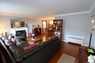 72 Mohawk Rd, Yonkers, NY 10710 - Photo 5