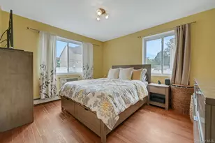 22-19 120th St, College Point, NY 11356 - Photo 7