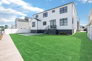 2849 Alder Rd, Bellmore, NY 11710 - Photo 23
