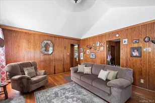 149 Tanglewylde Rd, Lake Peekskill, NY 10537 - Photo 15