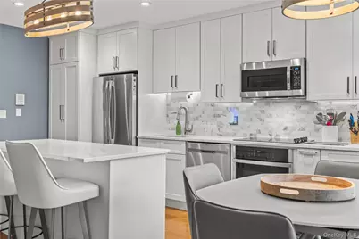 73 Lorraine Terrace #325, Mount Vernon, NY 10553 - Photo 9