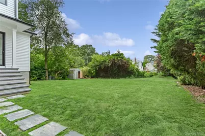 1438 Dewey Avenue, North Bellmore, NY 11710 - Photo 3