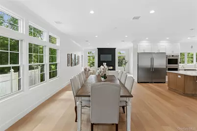 1438 Dewey Avenue, North Bellmore, NY 11710 - Photo 9