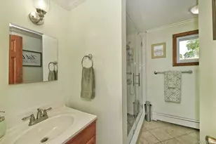35 Jensen Rd, Bay Shore, NY 11706 - Photo 15