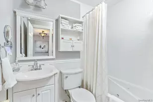29 Farm Rd, Saint James, NY 11780 - Photo 21