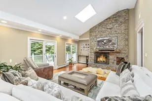 29 Farm Rd, Saint James, NY 11780 - Photo 15