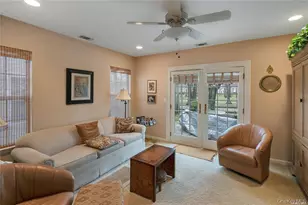 41 Madison Cir, Middle Island, NY 11953 - Photo 5