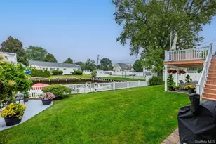 3835 Niami St, Seaford, NY 11783 - Photo 45