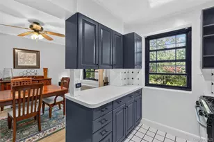 6 Manchester Rd, Eastchester, NY 10709 - Photo 9