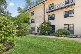 6 Manchester Rd, Eastchester, NY 10709 - Photo 3