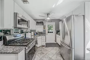 1528 Baldwin Blvd, Bay Shore, NY 11706 - Photo 9