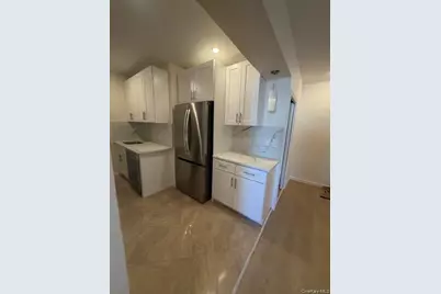 6219 Myrtle Avenue, Ridgewood, NY 11385 - Photo 7