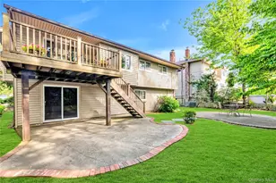 22 Valley Ln W, Woodmere, NY 11581 - Photo 23