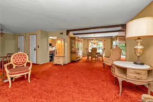 22 Valley Ln W, Woodmere, NY 11581 - Photo 5