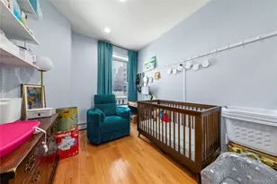 14-45 30th Dr, Astoria, NY 11102 - Photo 27