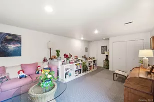 5 Highridge Dr, Huntington, NY 11743 - Photo 29