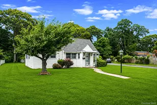 1 E Jackwill Rd, Patchogue, NY 11772 - Photo 31