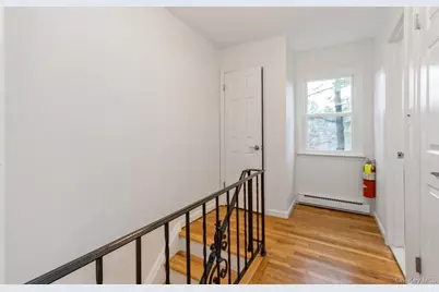 129 Harris Road #4, Katonah, NY 10536 - Photo 9