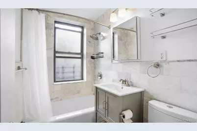 66-15 Wetherole St #E4, Rego Park, NY 11374 - Photo 13