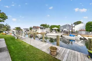 84 E Lido Promenade, Lindenhurst, NY 11757 - Photo 41