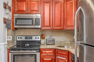 28 Academy Ln, Oakdale, NY 11769 - Photo 9