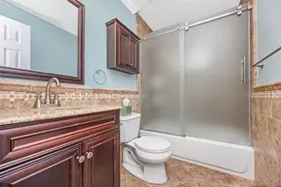 28 Academy Ln, Oakdale, NY 11769 - Photo 15