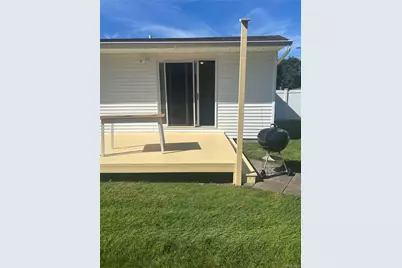 50 Willow Lane, Lindenhurst, NY 11757 - Photo 13