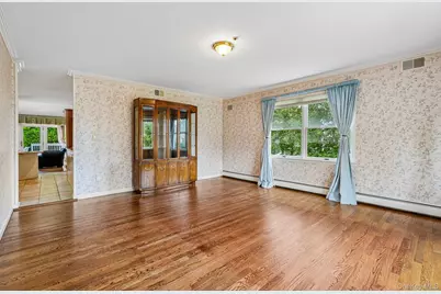 48 Westchester View Lane, White Plains, NY 10607 - Photo 11