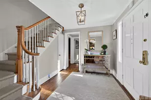 21 Weir Ln, Locust Valley, NY 11560 - Photo 3