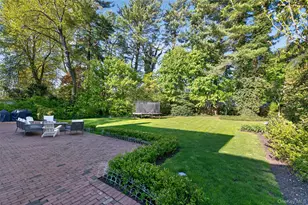 21 Weir Ln, Locust Valley, NY 11560 - Photo 25