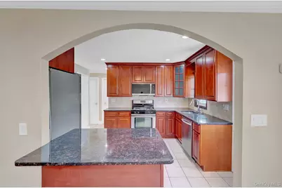 3 Daniel Drive, Farmingdale, NY 11735 - Photo 11